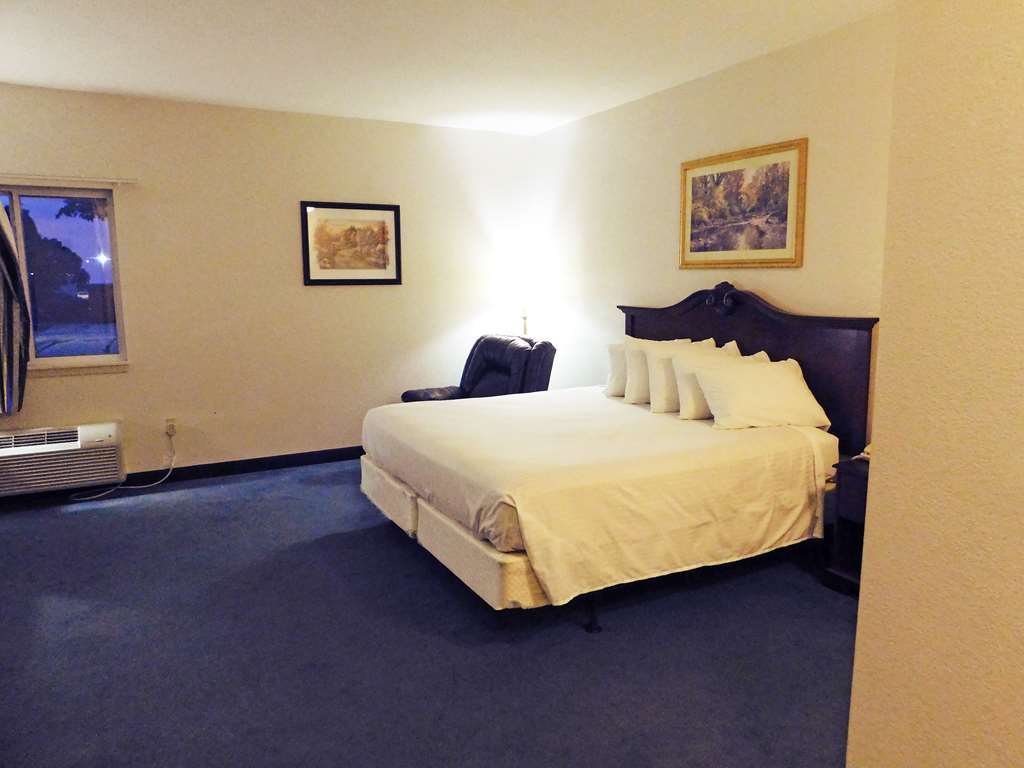 Americas Best Value Inn-Fredonia Ruang foto